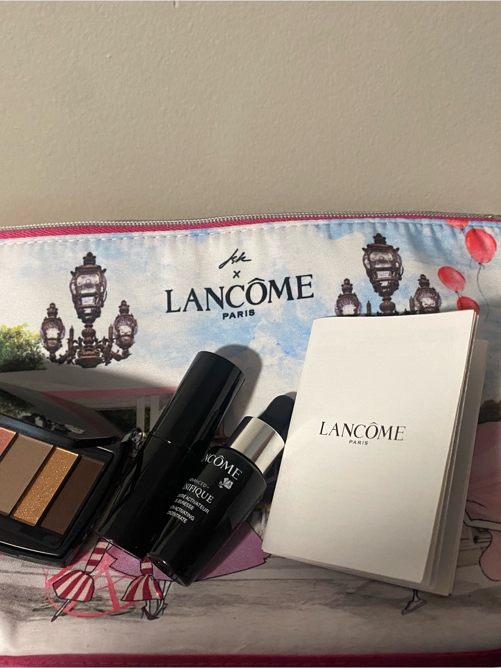 NEW Lancôme Luxury Beauty Bundle | Eyeshadow, Lipstick, Génifique Serum, Bag